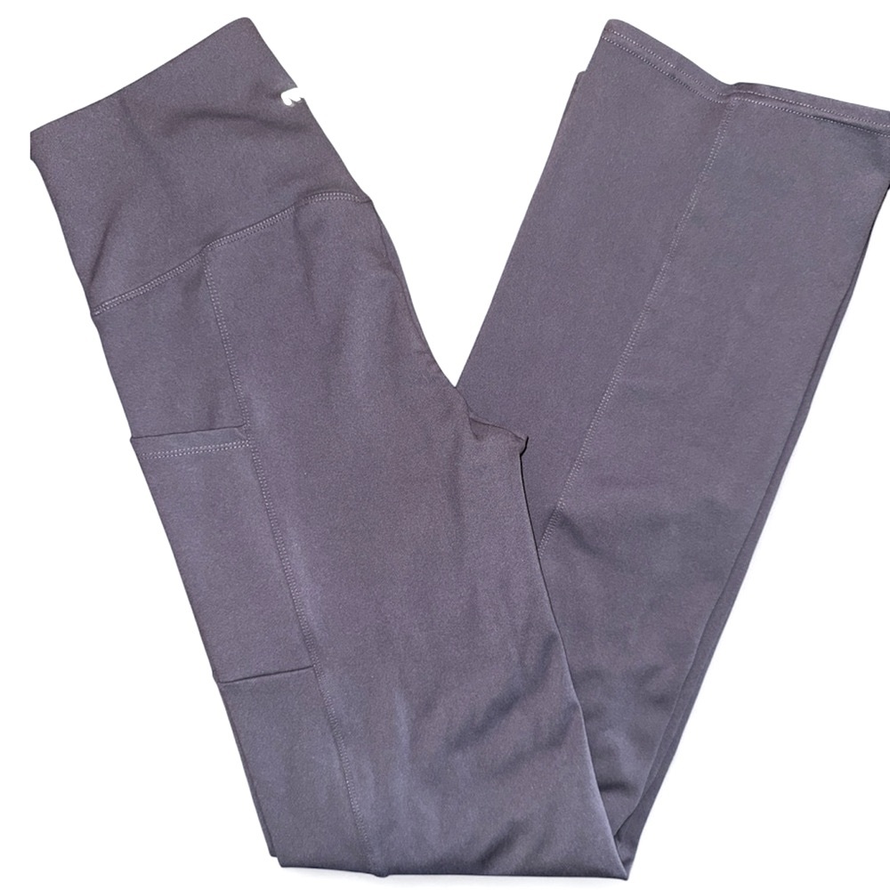 Marika Eclipse Side Pocket Tummy
Control Yoga Pant size medium‎